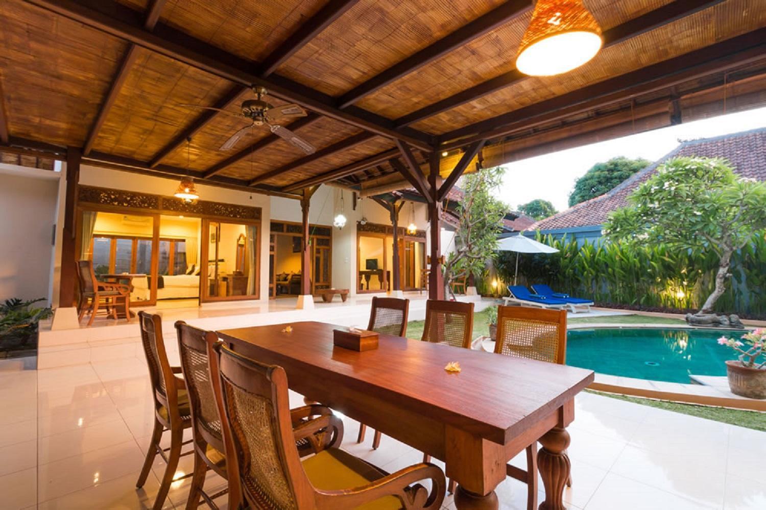 Bali Royal Heritage Villa Seminyak  Exterior photo